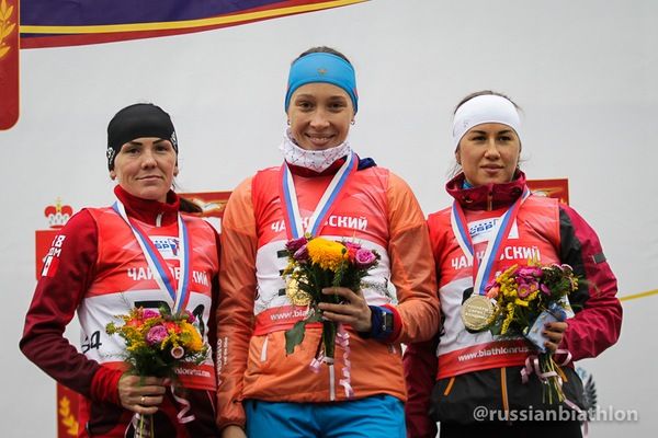 Медалистки спринтерской гонки: Валентина Телицина, Ульяна Кайшева и Дарья Виролайнен